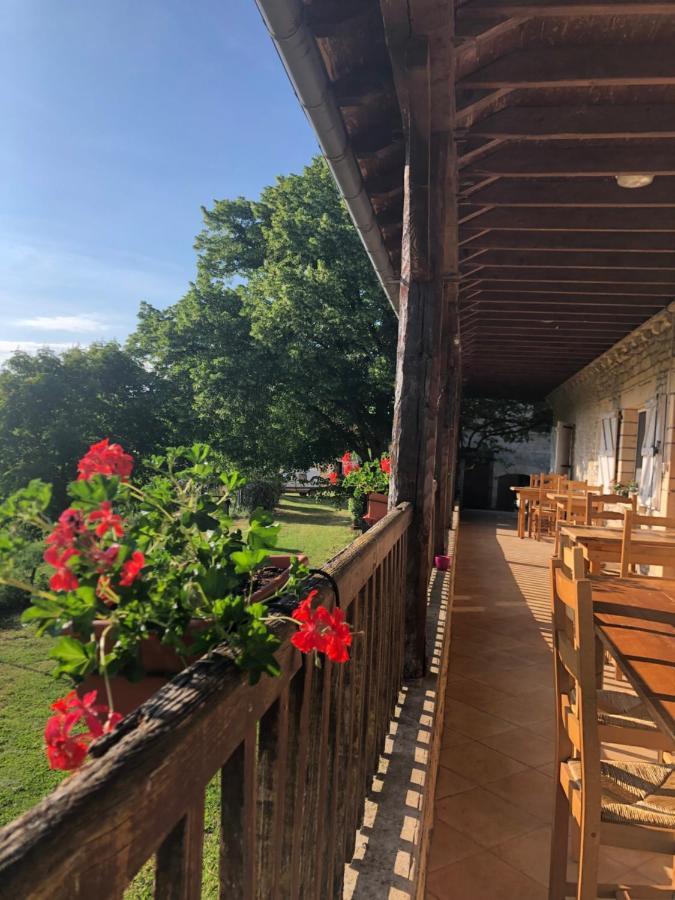 La Ferme De La Truffe Chambres D Hotes Cuzance Bagian luar foto